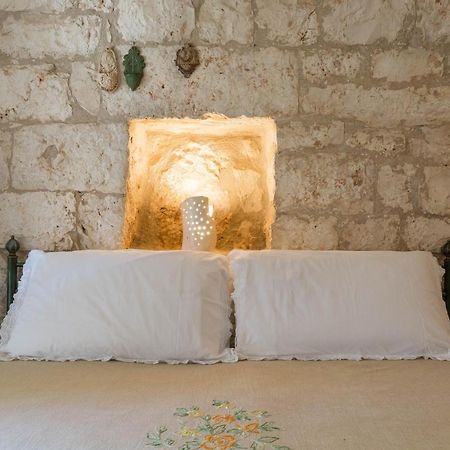 Il Trullo Di Martino Villa ออสตูนี ภายนอก รูปภาพ