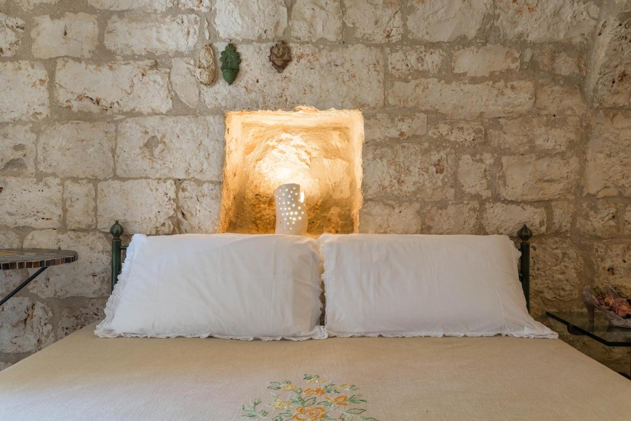 Il Trullo Di Martino Villa ออสตูนี ภายนอก รูปภาพ