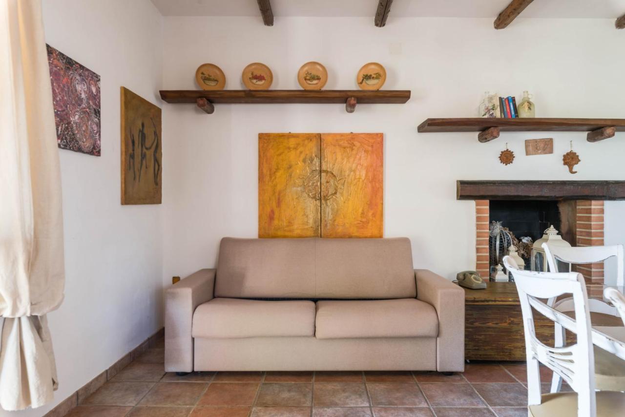 Il Trullo Di Martino Villa ออสตูนี ภายนอก รูปภาพ