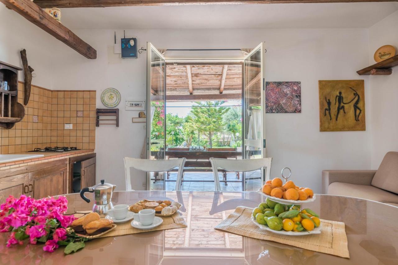 Il Trullo Di Martino Villa ออสตูนี ภายนอก รูปภาพ