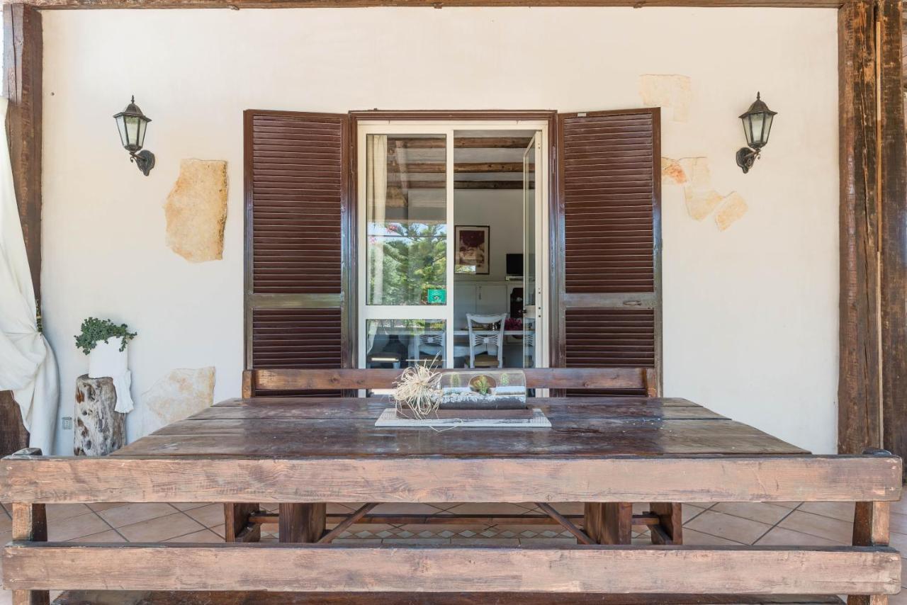 Il Trullo Di Martino Villa ออสตูนี ภายนอก รูปภาพ